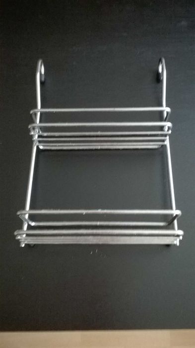 Podwójny koszyk na przyprawy na reling