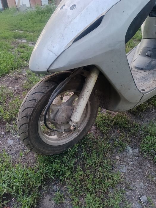 Продам скутер на запчастини по ціні двигуна