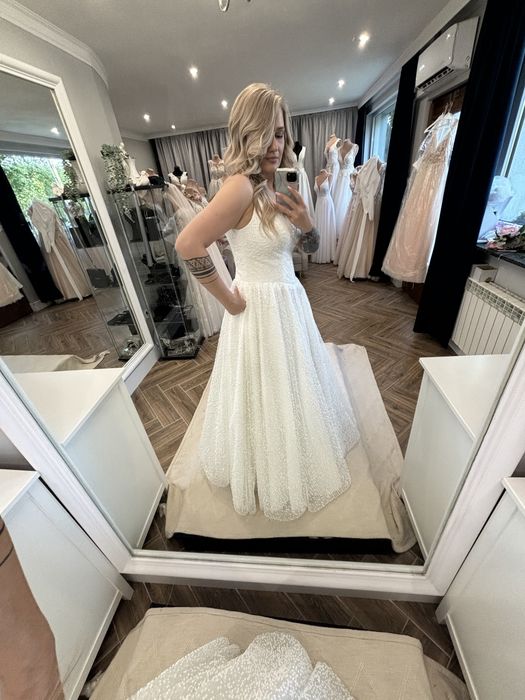 Suknia ślubna biała