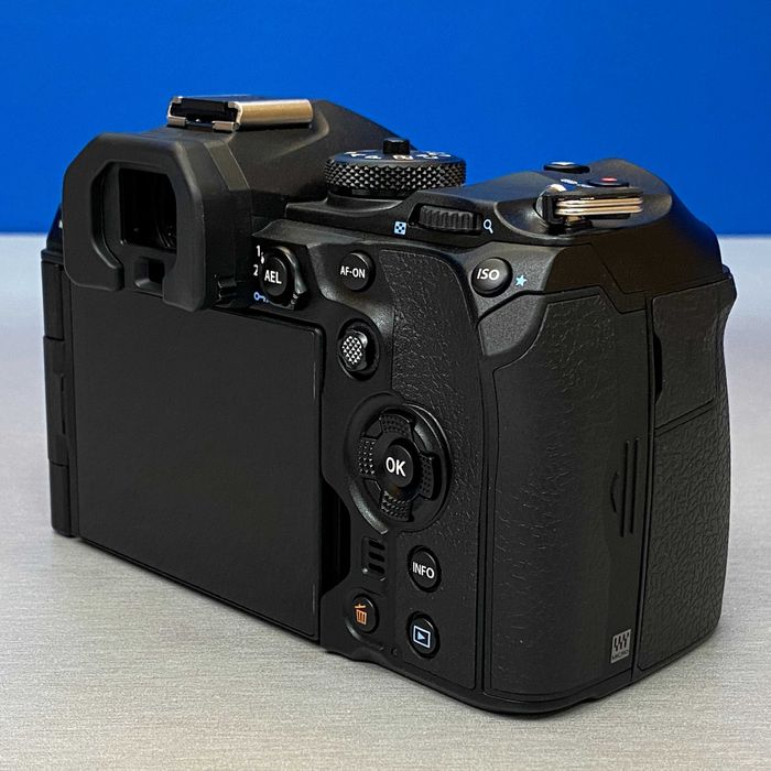 OM System OM-1 Mark II (Corpo) - 20.4MP | 3 ANOS DE GARANTIA