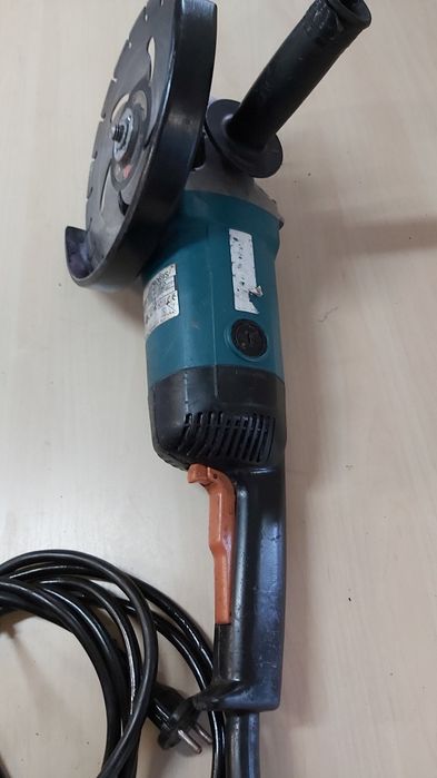 Szlifierka kątowa Makita 230mm 2000W