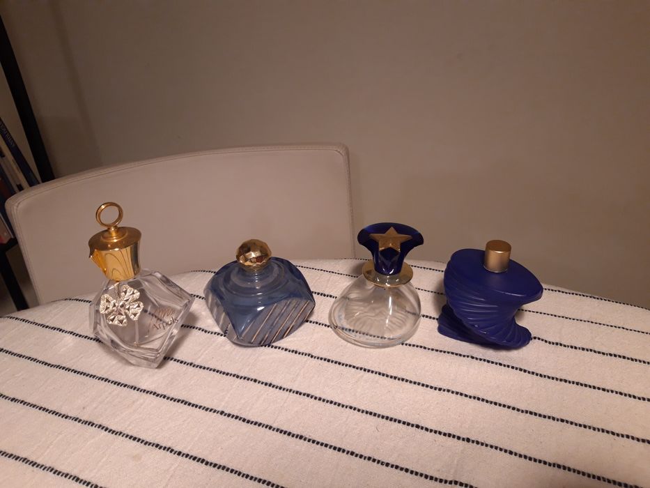 Vários frascos de perfume para colecção (sem perfume)