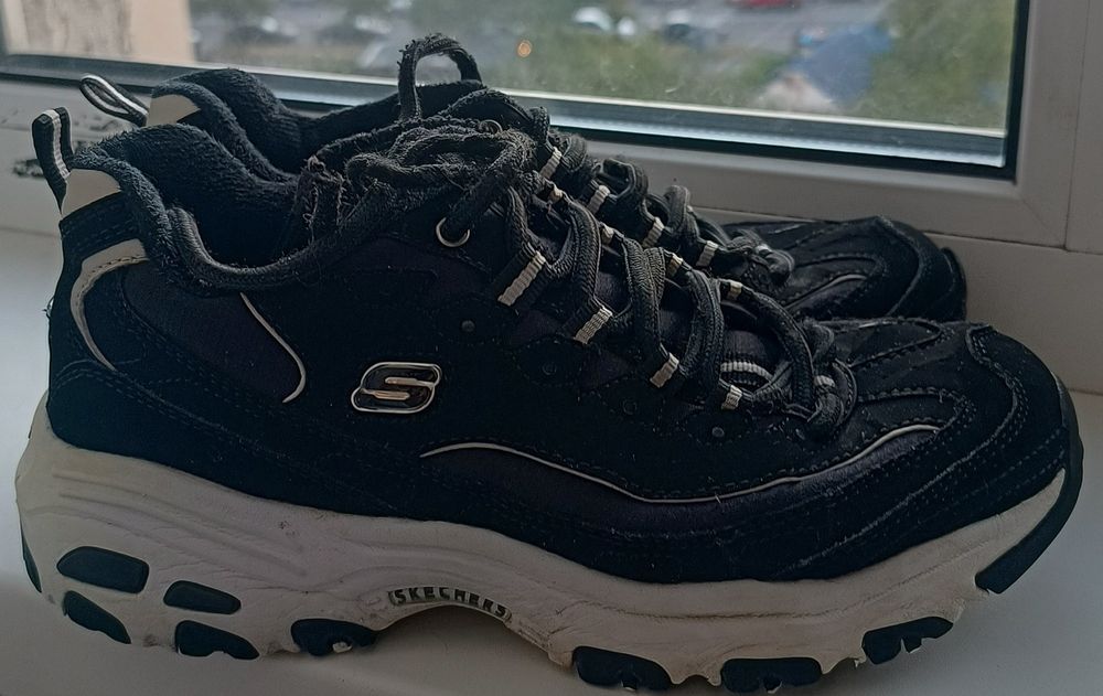 Кросівки Sketchers