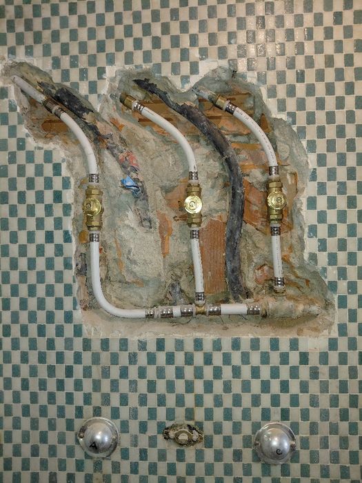 Canalizador  Tubo Abaixo