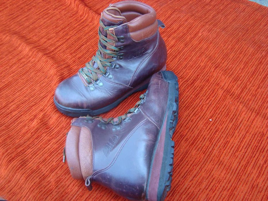 buty górskie outdoorowe Alfa -Wall King roz 40-26 cm- Super Vibram