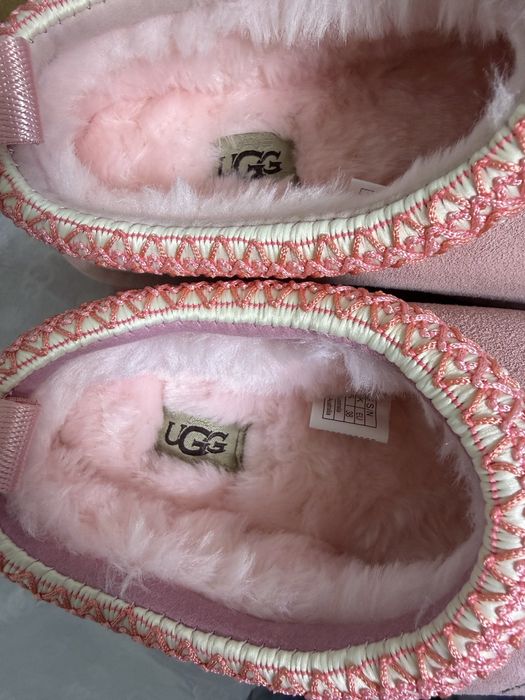 Розовые угги UGG Tazz Love Slipper Arroyo Tropical Pink Sand