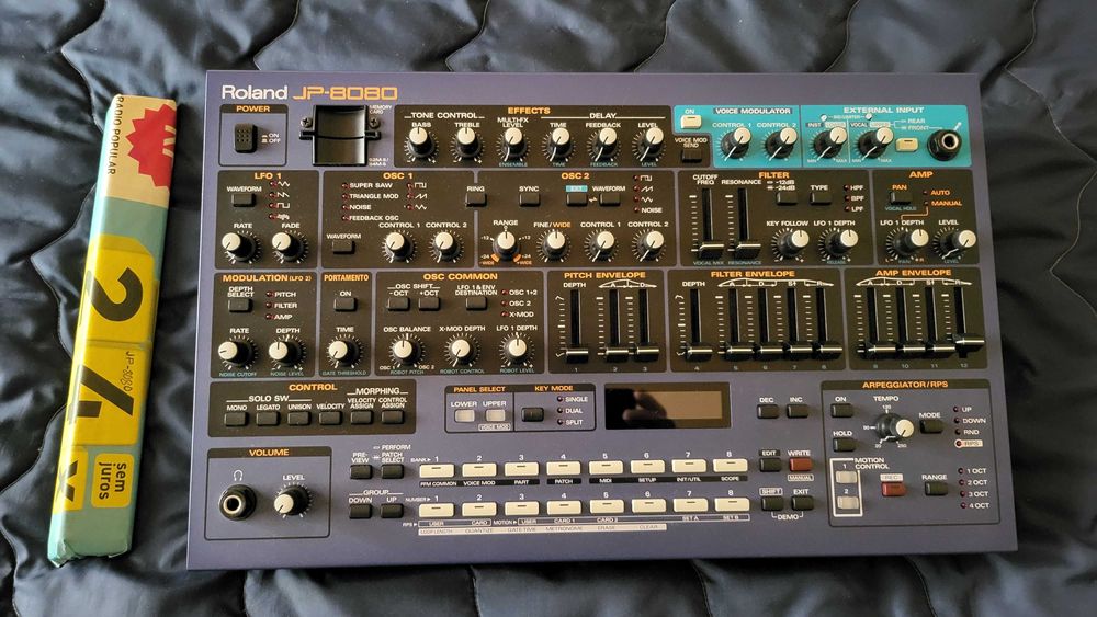 Roland JP-8080 (Irrepreensível, sem marcas de uso)