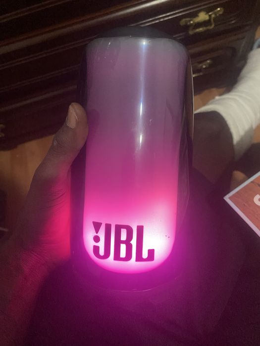 JBL PLUSE 5  semi usada