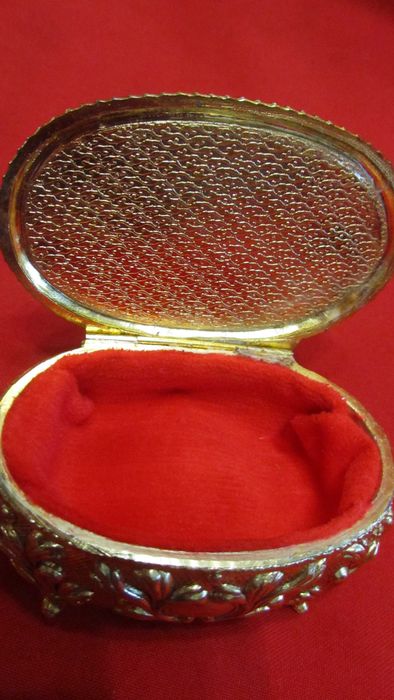 Шкатулочки фарфорові,Японія та Німеччина.