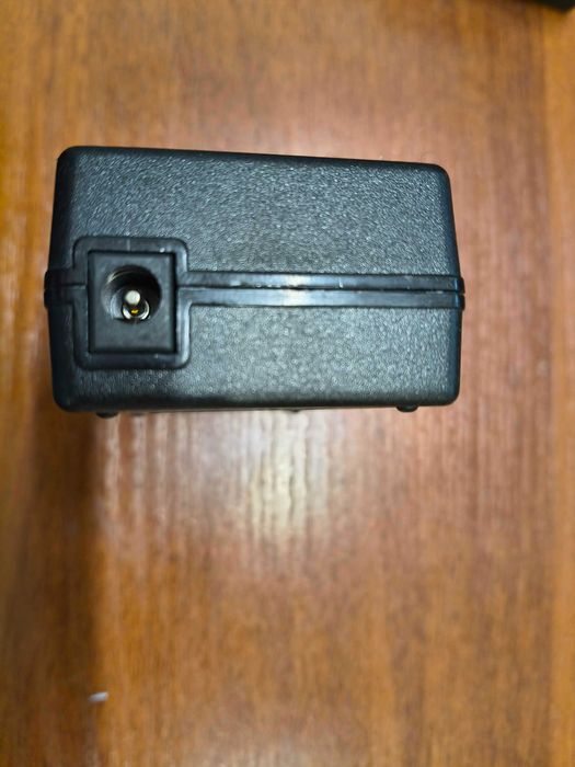 Блок живлення 8-9 V, 2A