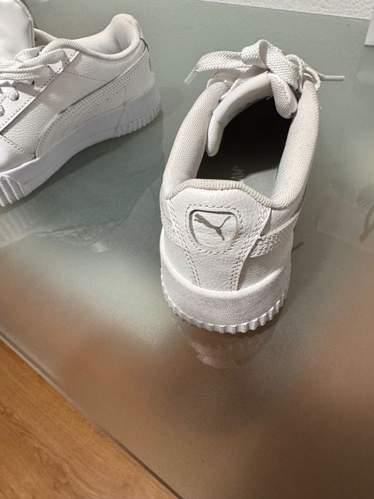 Sapatilhas puma brancas