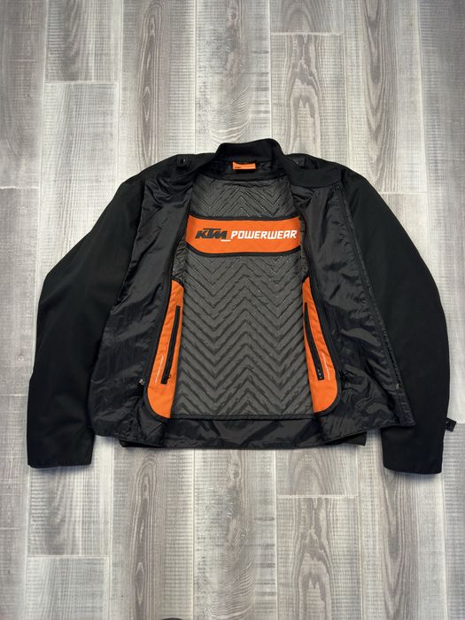 ktm - купить мужскую одежду - Цена на OLX.ua