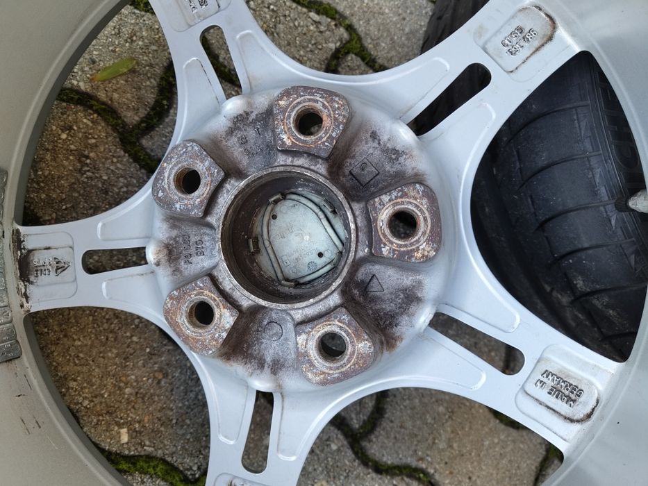 Jantes 18 Porsche com pneus  Boxster cayman 5x130