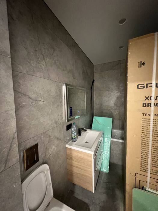 Продаж 2 кім у Б4