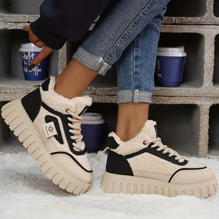 Зимові жіночі черевики