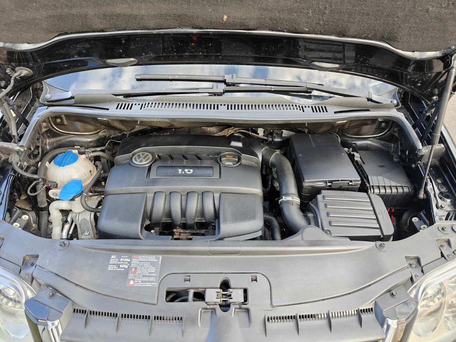 Volkswagen touran  1.6 mpi