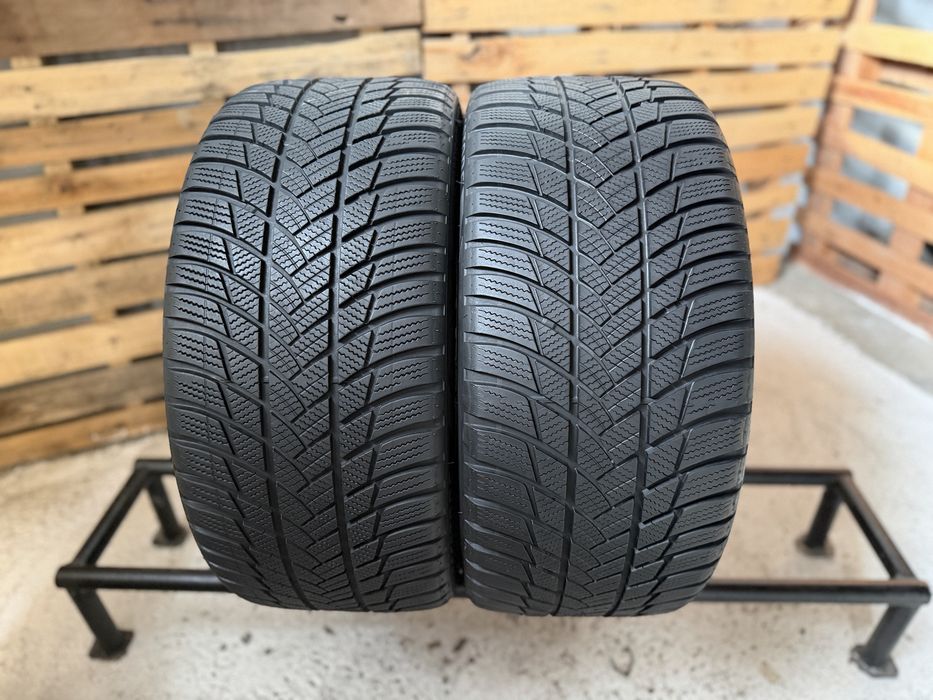 Зимові шини‼️245/40 R18 Bridgestone Blizzak LМ001 93V 7мм 2025рік