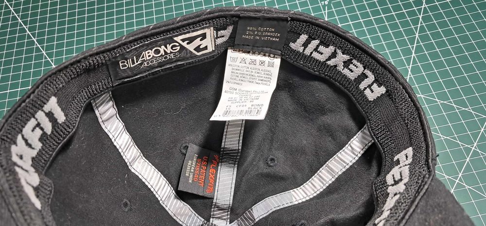 Billabong Flexfit full cap czarna skate