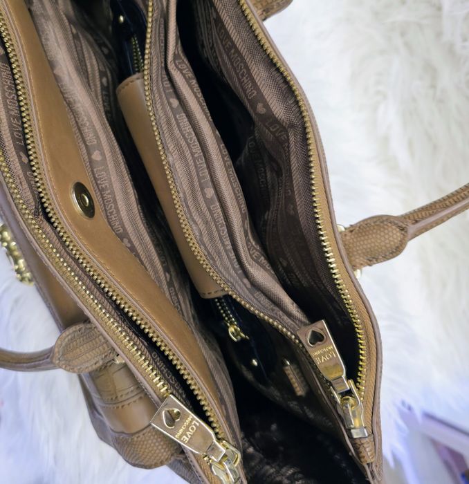 Mala Love Moschino original