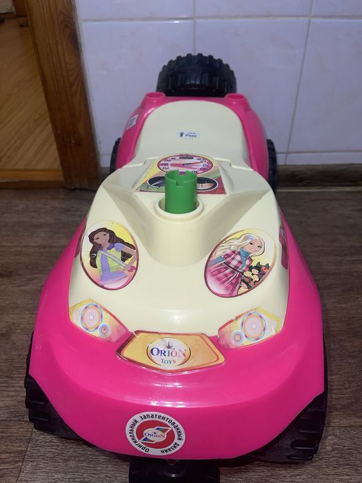 Толокар машинка