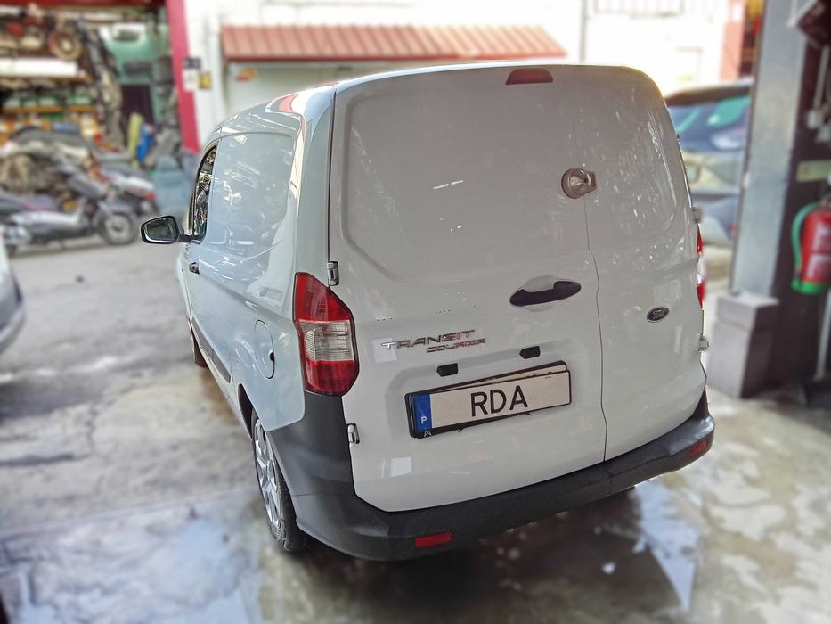 Ford Transit Courier 1.5 TDCI de 2023