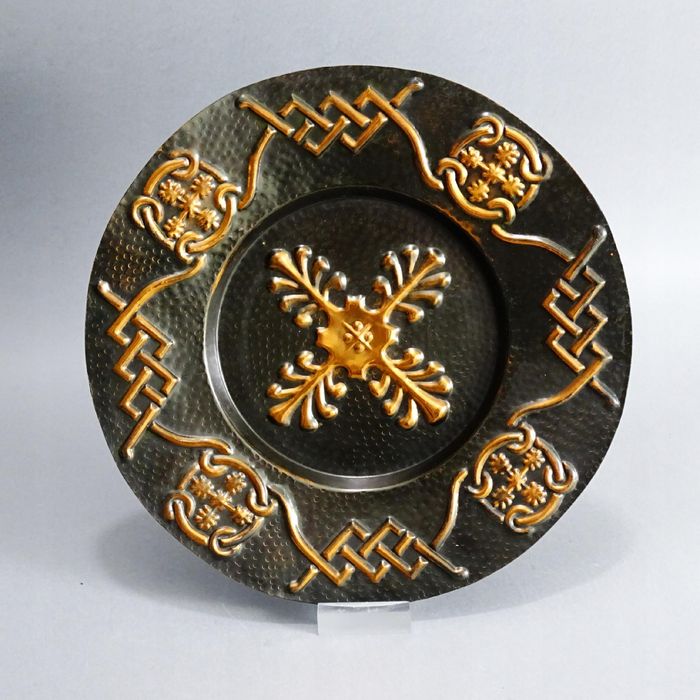 lata 60/70 metalowy naścienny talerz w stylu etno cepelia