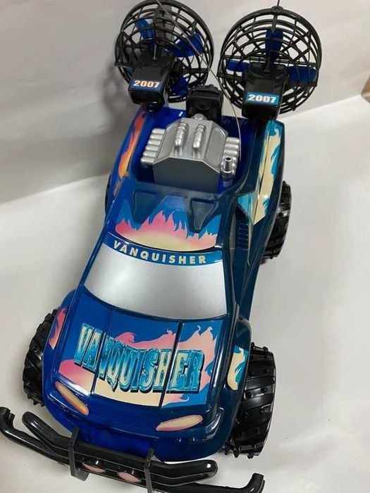 Carro telecomandado - Brave Vanguard