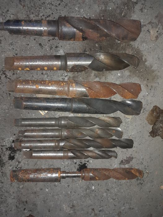 Сверла разных диаметров