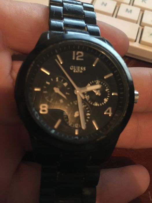 Relogio guess satm preto