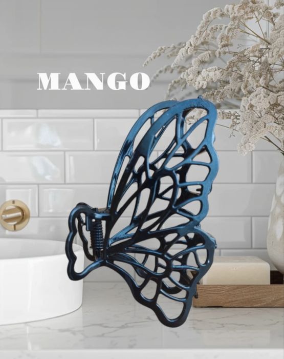 Śliczna spinka klamra grzebyk do włosów Mango motylek czarna metalowa