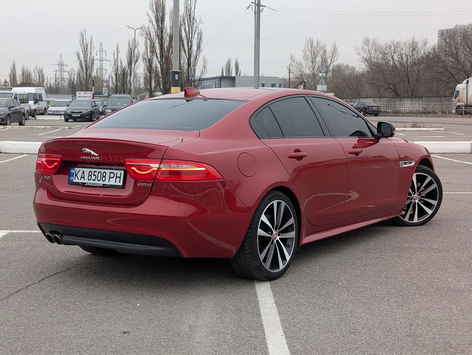 Продам JAGUAR XE X760 R - SPORT 2017г.