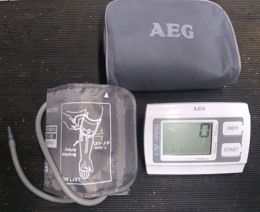 Medidor de Tensão AEG