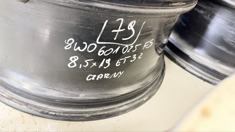 Диск audi a4 a5 B9 f5 8W sline r19 8W0601025FS