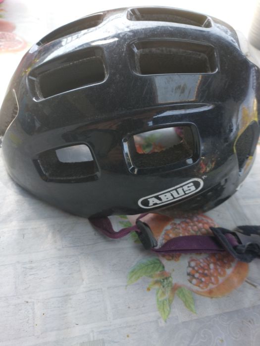 Kask dziecięcy  używane