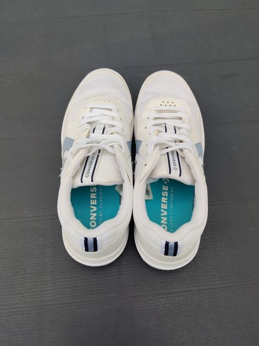 Sapatilhas Converse Unissexo 40, branco e azul claro, edição limitada.