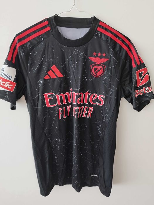 Camisolas de Futebol: Benfica - Porto - Vitória SC - Fenerbahçe