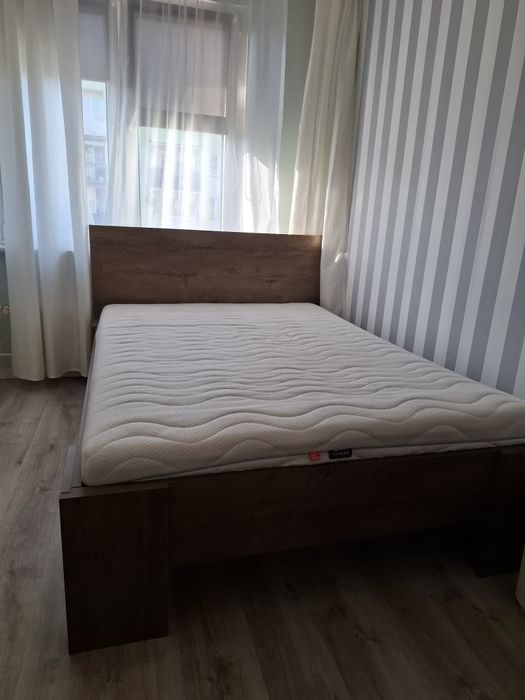 Łóżko  do sypialni