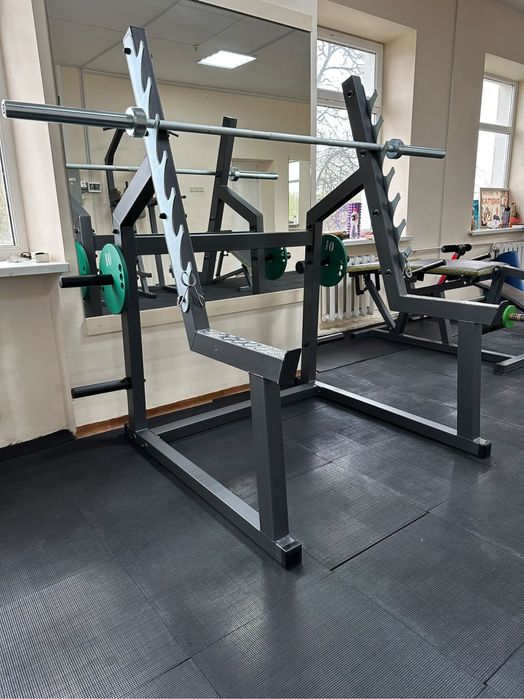 Стойки для приседаний