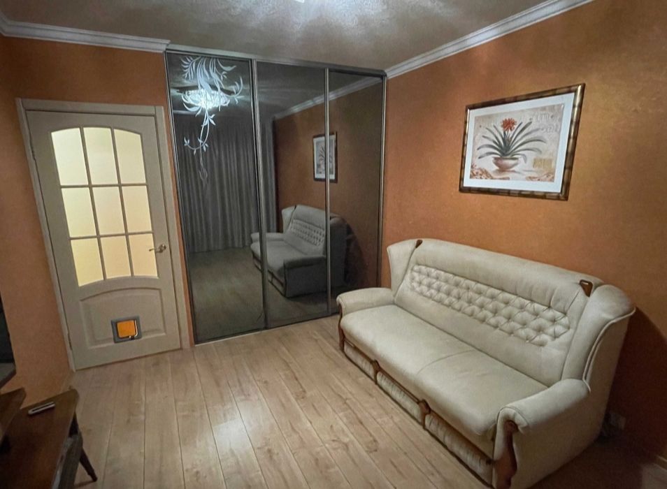 Продам 2к 4/9 ціна 42000₴