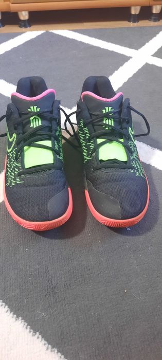 Nike Kyrie Flytrap ll