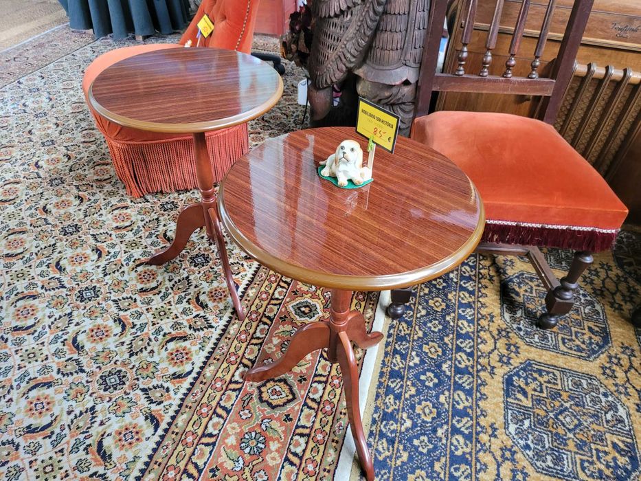 Wooden round side tables – excellent condition – unit price64584277312129123