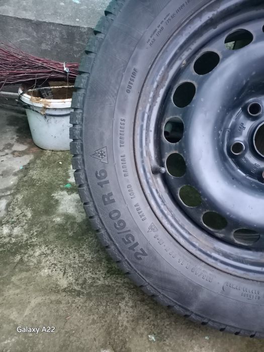 Продам шини з дисками