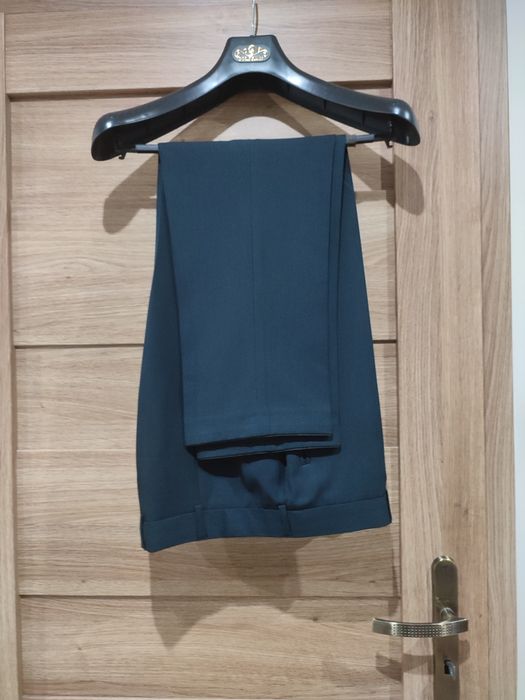 Garnitur chłopięcy jak nowy rozmiar 164/170cm