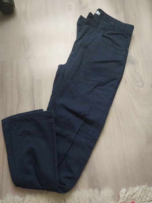 Spodnie galowe 146cm