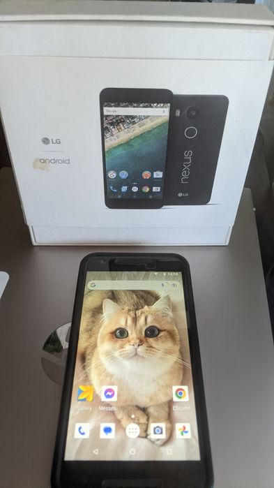 смартфон LG  Nexus 5X (32GB)
