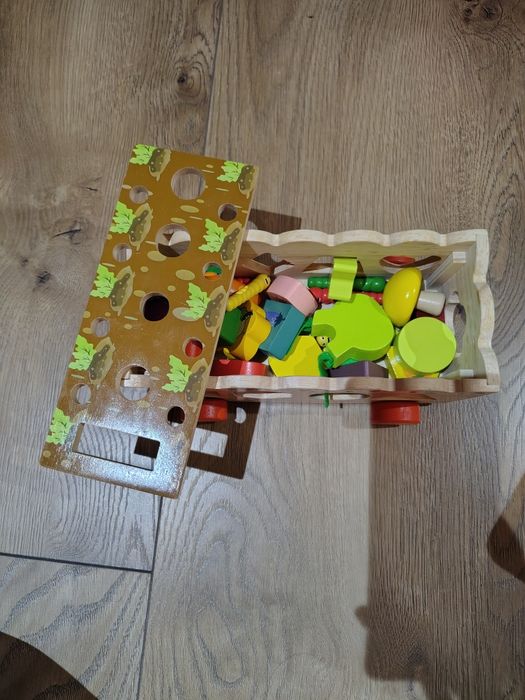 Zabawka drewnian-  sorter