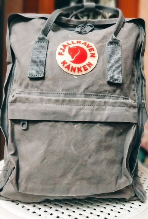 Б/у рюкзак шведського бренду Fjällräven Kånken