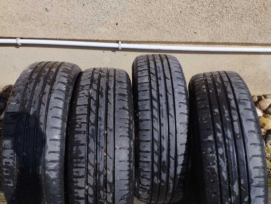 Koła alufelgi nissan opony letnie Nokian 185/65R15