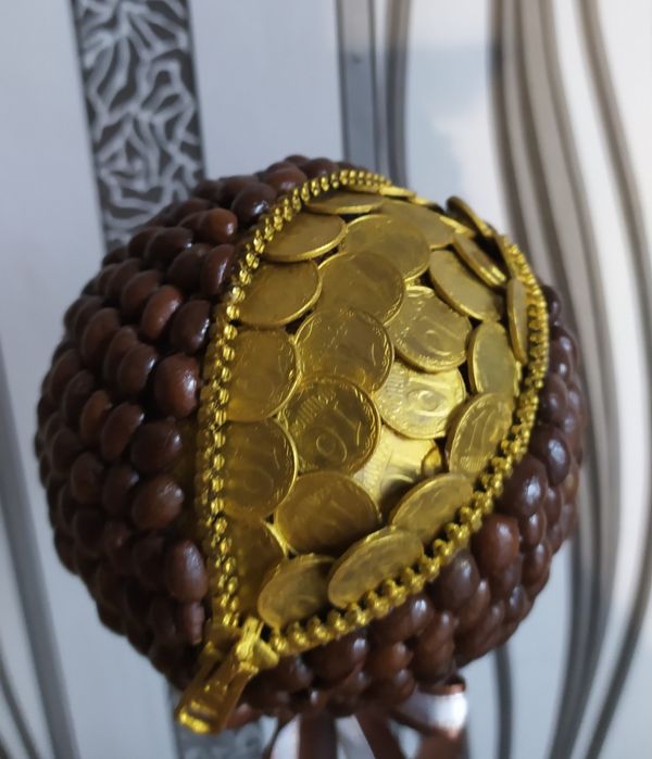 Подарок, сувенир, Топиарий, кофейное дерево с монетами