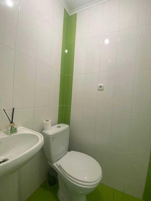 Оренда приміщення під аптеку 30 000 грн просп. Злуки